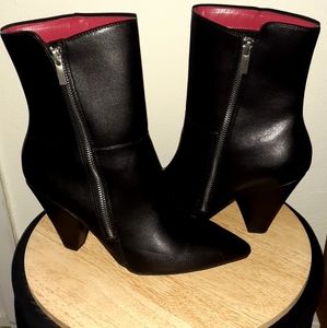 Chinese Laundry Los Angeles Black 8.5 over the Ankle Booties